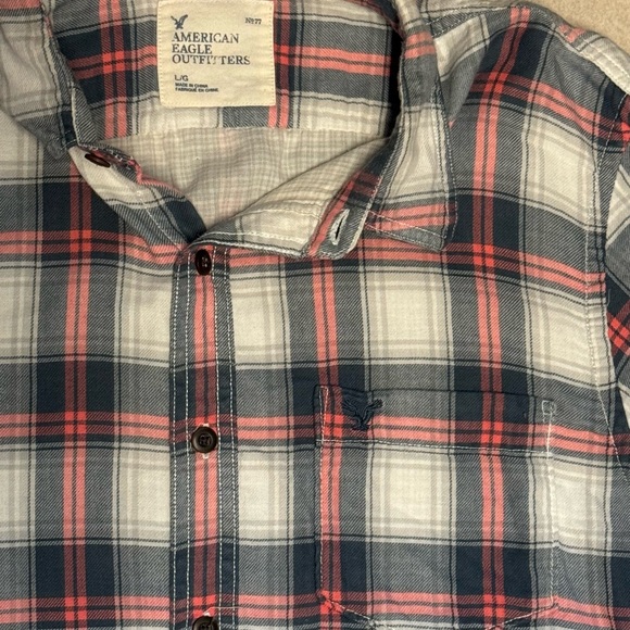 American Eagle Long Sleeved Button Up Shirt - Picture 3 of 5
